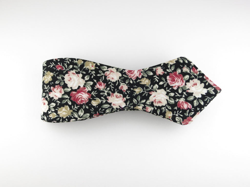 Floral Bow Tie, Rose Noire, Pointed End - SuitedMan